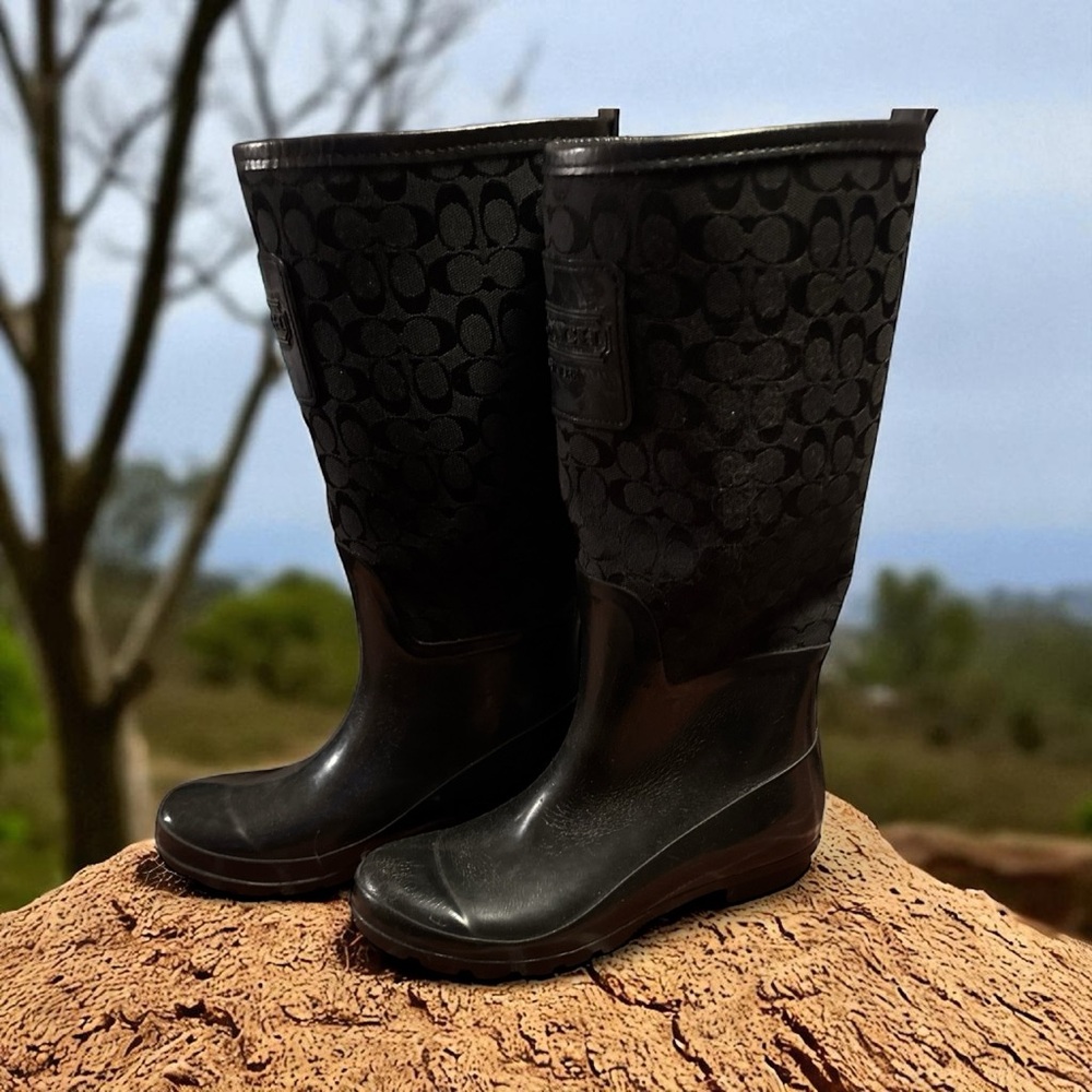 Coach Black Women's Rain Boots Q1574 Pearl 7B.